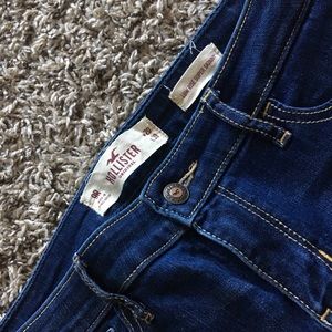 Low rise super skinny Hollister jeans